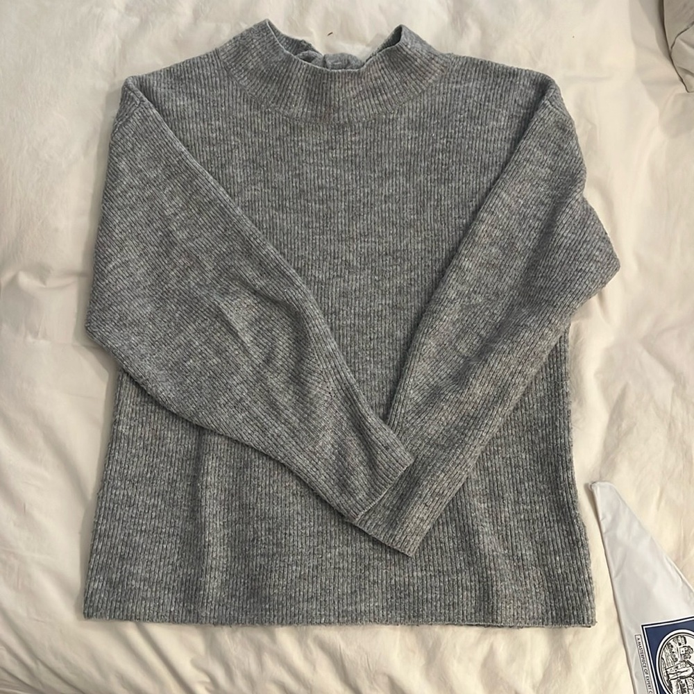 Grey H&M Maternity sweater - size small